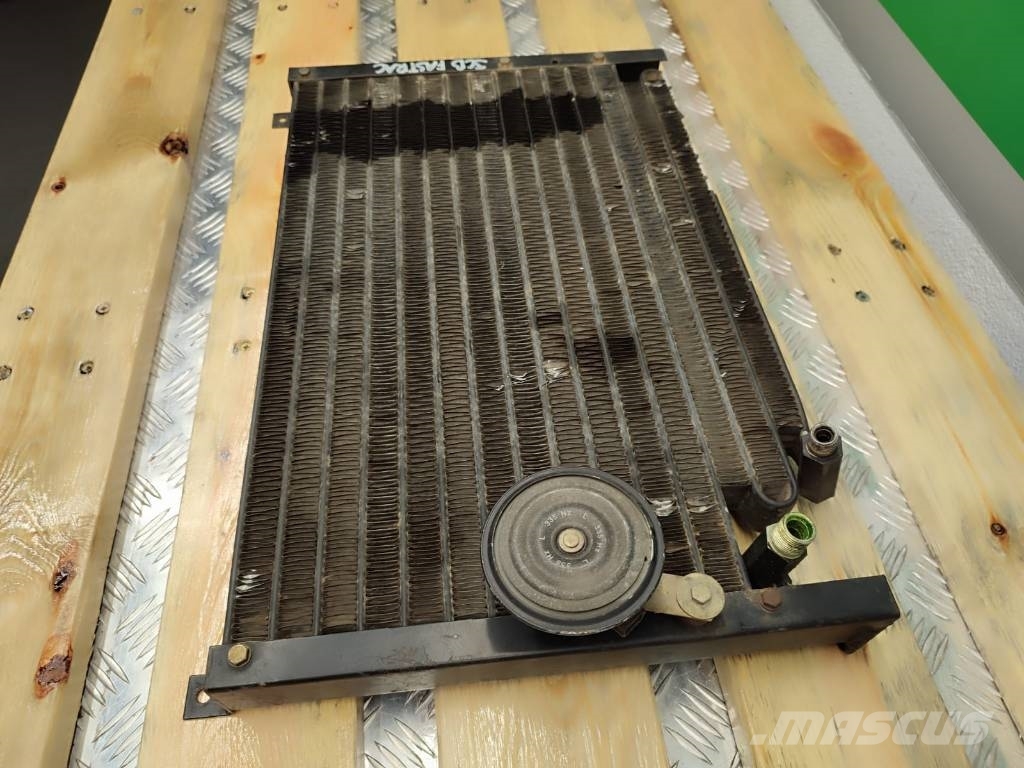 JCB FASTRAC 2115 Air conditioning radiator condenser Radiateurs