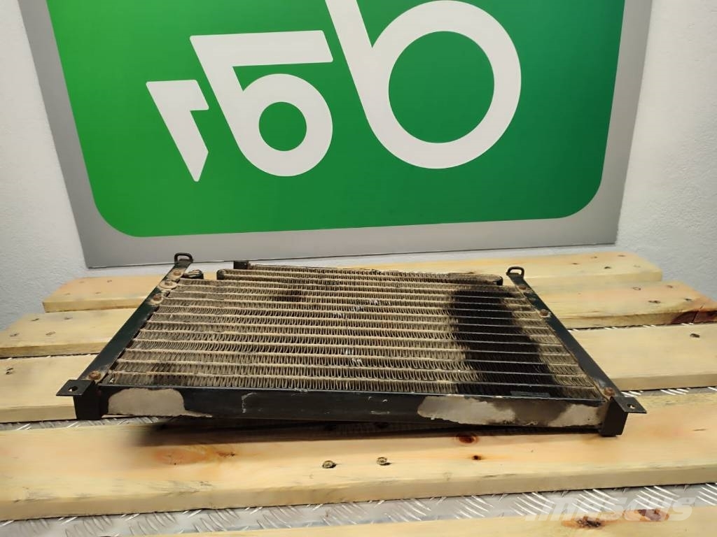 JCB FASTRAC 2115 Air conditioning radiator condenser Radiateurs