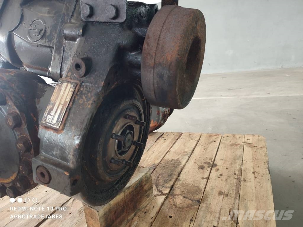 Zettelmeyer Drive axle AV-225 25662 Zettelmeyer ZL602 Rear Transmissão