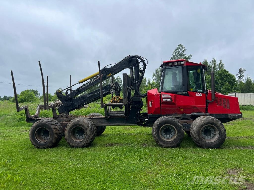Komatsu 840 TX Forvarderi