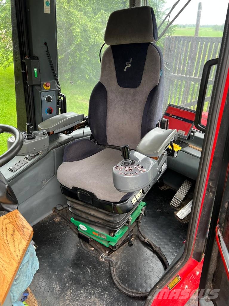 Komatsu 840 TX Forvarderi