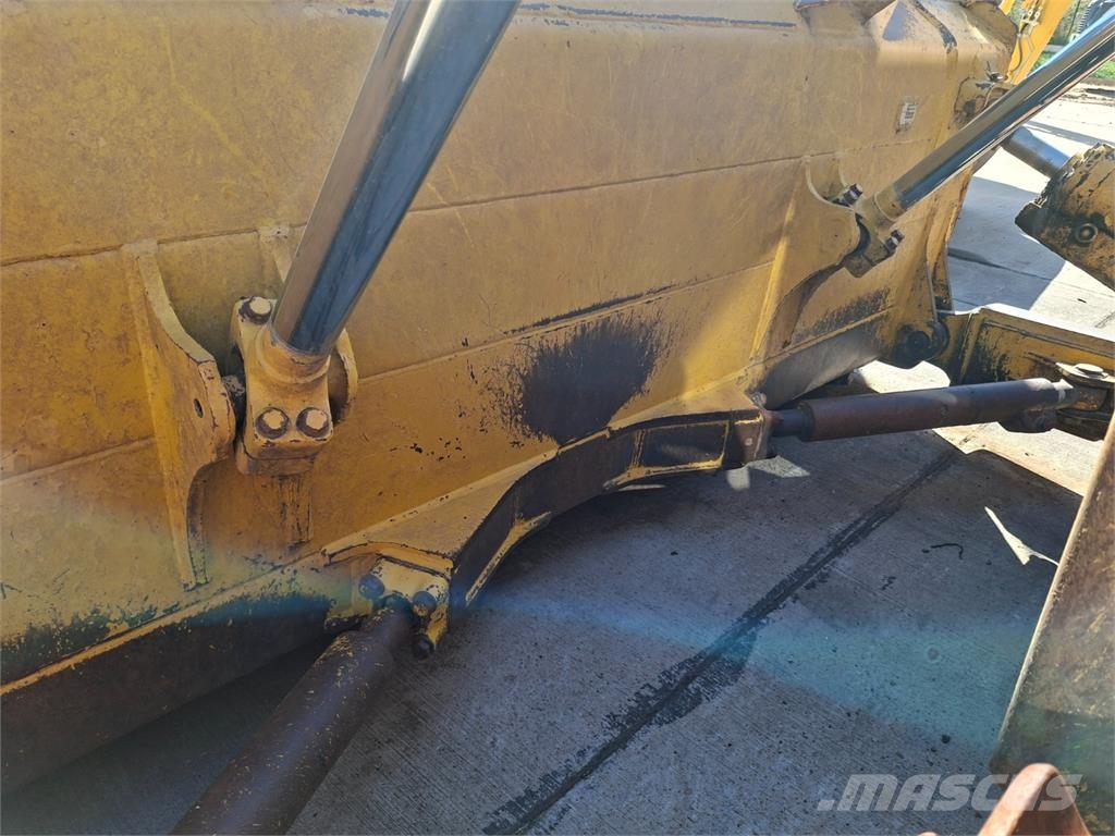 Komatsu D 65 EX - 15 Ostalo za građevinarstvo