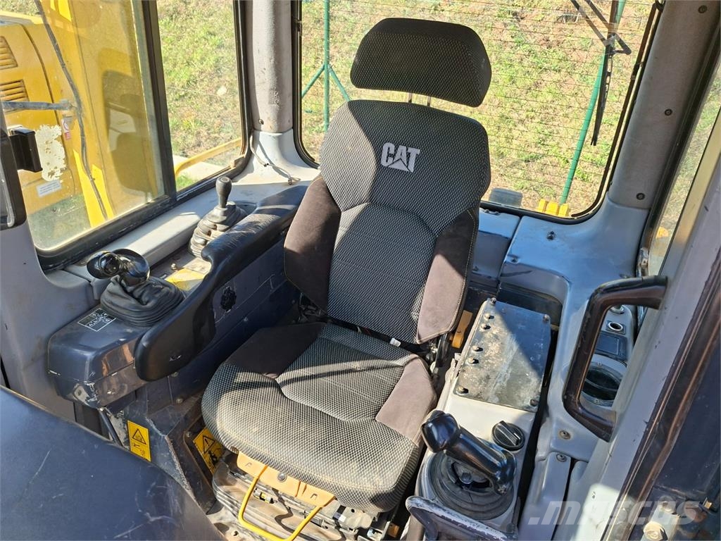Komatsu D 65 EX - 15 Ostalo za građevinarstvo