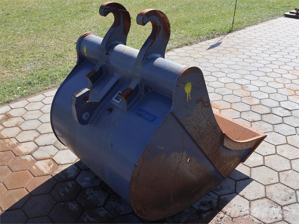  FELSLÖFFEL, 1100 MM, 920 Farm machinery