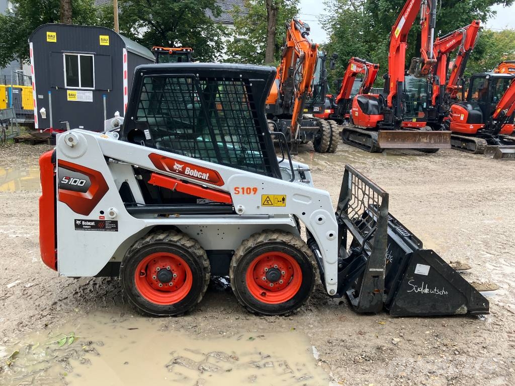Bobcat Kompaktlader S 100 Krautuvai su šoniniu pasukimu