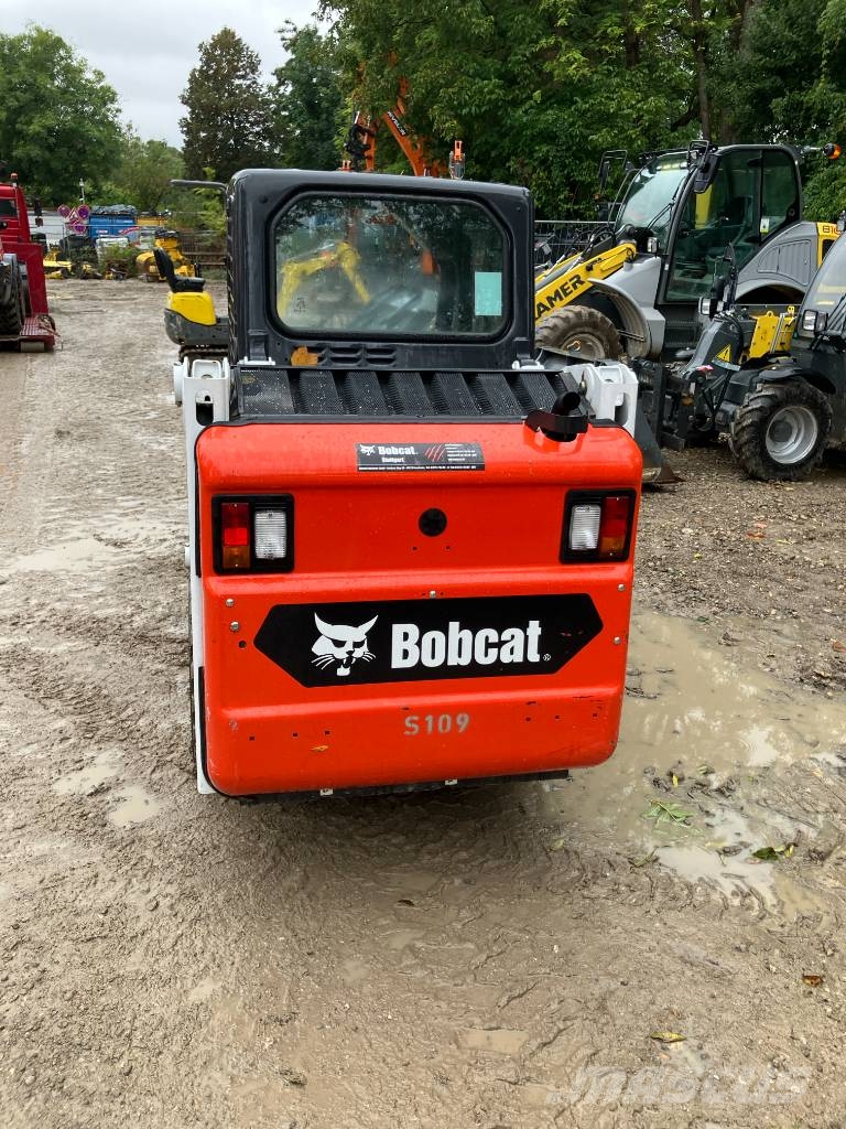 Bobcat Kompaktlader S 100 Krautuvai su šoniniu pasukimu