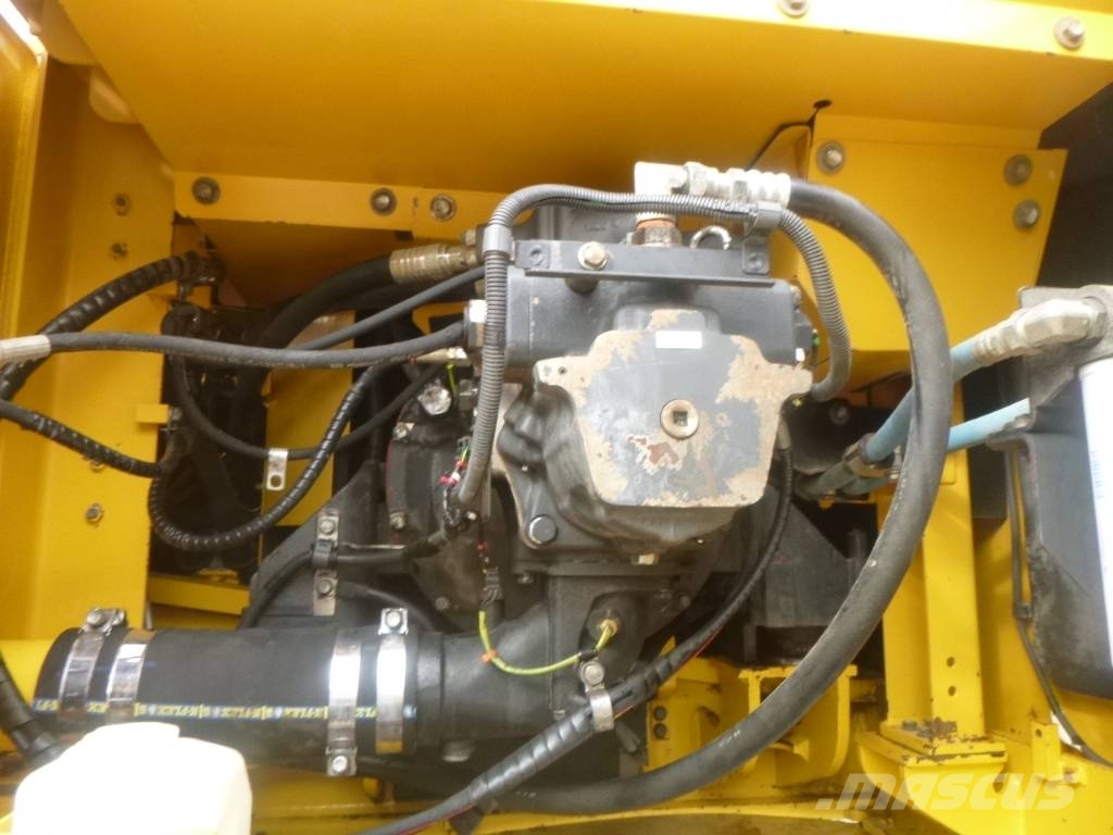 Komatsu PC 360 LC-11 Escavadeiras de esteiras