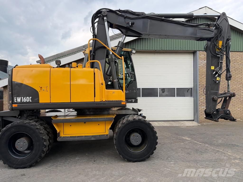 Volvo EW160C EW160C 旋轉式挖土機/掘鑿機/挖掘機
