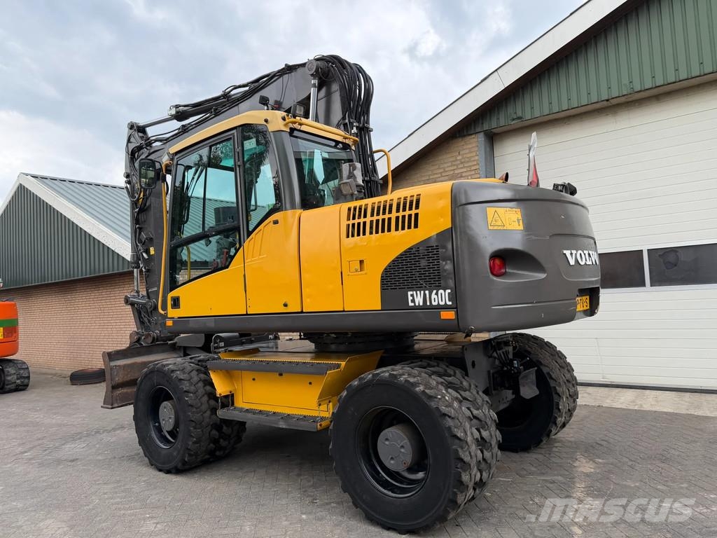 Volvo EW160C EW160C 旋轉式挖土機/掘鑿機/挖掘機