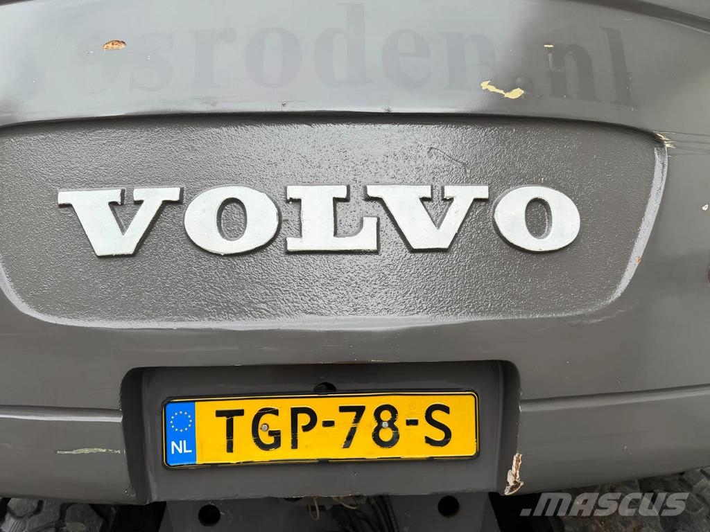 Volvo EW160C EW160C 旋轉式挖土機/掘鑿機/挖掘機