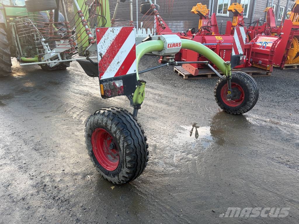 CLAAS Liner 2600 Kombine tirmiklar
