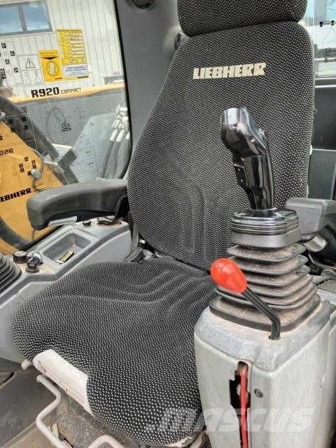 Liebherr R 920 Compact Litronic Excavatoare pe șenile