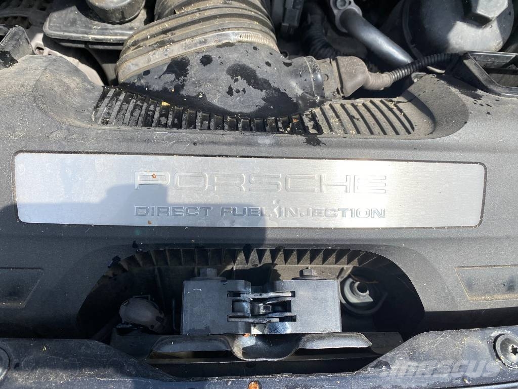 Porsche 911/977 TARGA 4 3.6i-PDK 345Cvs endommagée Osobní vozy
