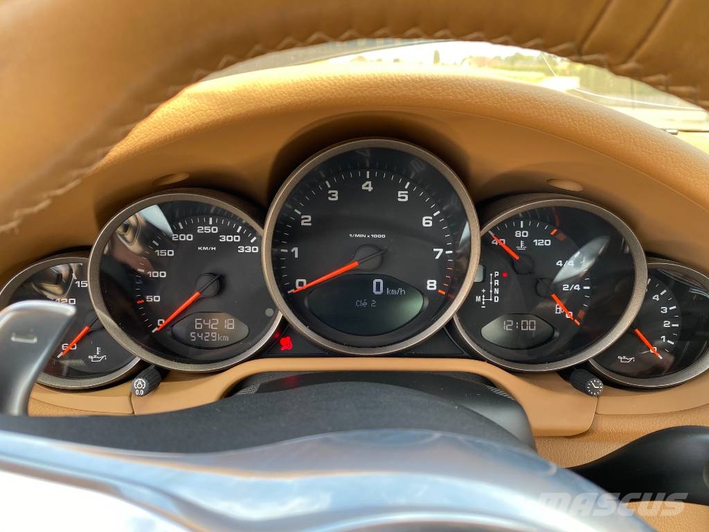 Porsche 911/977 TARGA 4 3.6i-PDK 345Cvs endommagée Osobní vozy