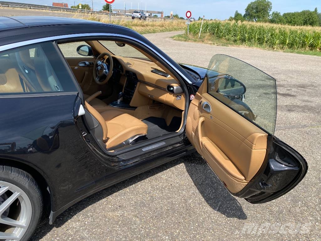 Porsche 911/977 TARGA 4 3.6i-PDK 345Cvs endommagée Osobní vozy