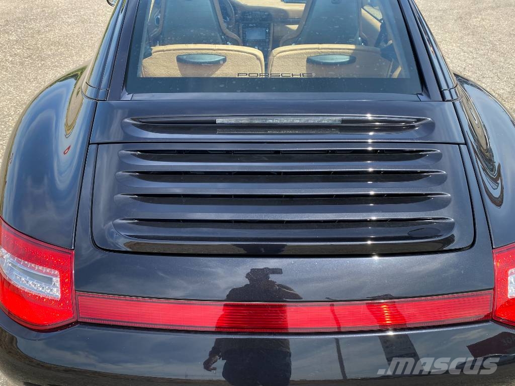Porsche 911/977 TARGA 4 3.6i-PDK 345Cvs endommagée Osobní vozy