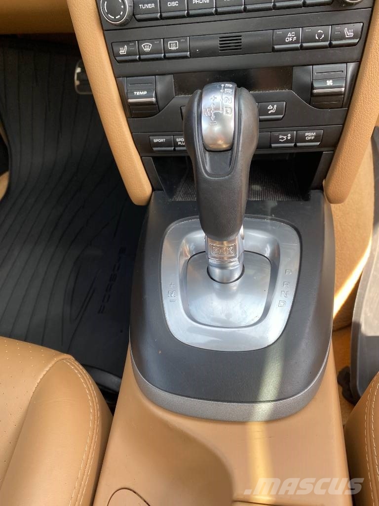 Porsche 911/977 TARGA 4 3.6i-PDK 345Cvs endommagée Osobní vozy