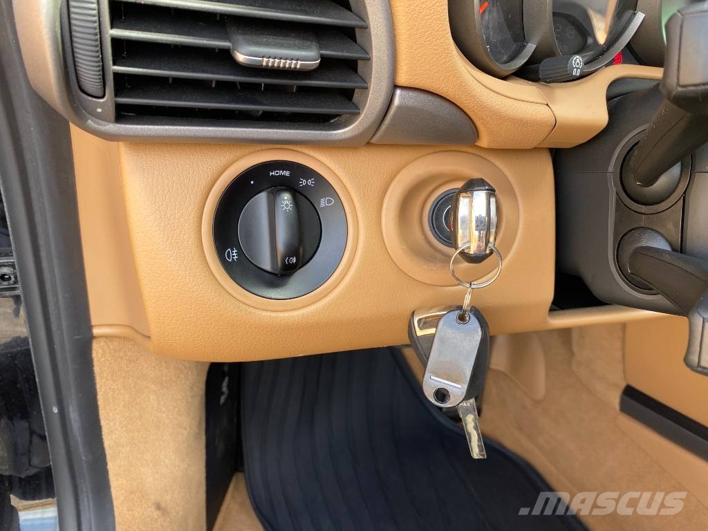 Porsche 911/977 TARGA 4 3.6i-PDK 345Cvs endommagée Osobní vozy