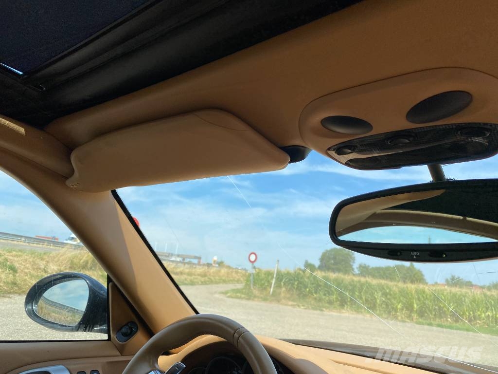 Porsche 911/977 TARGA 4 3.6i-PDK 345Cvs endommagée Osobní vozy