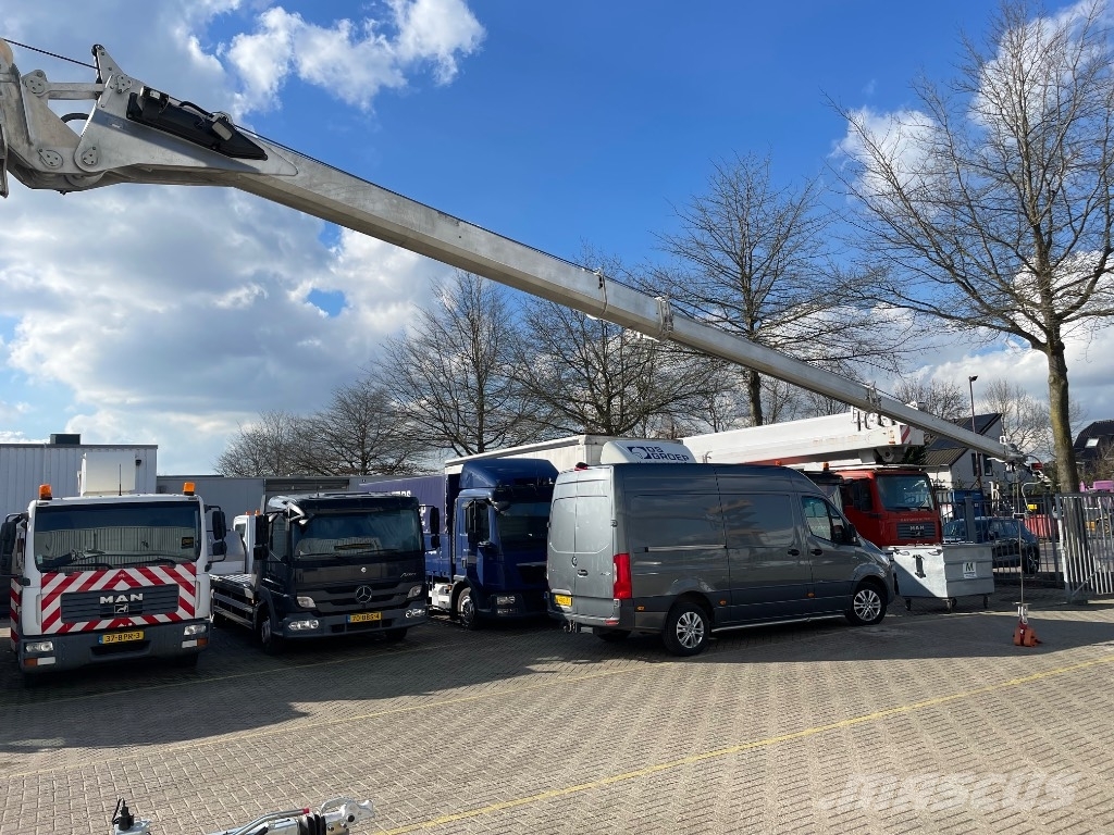 Böcker AHK 36E SOLD Yol-Arazi Tipi Vinçler (AT)