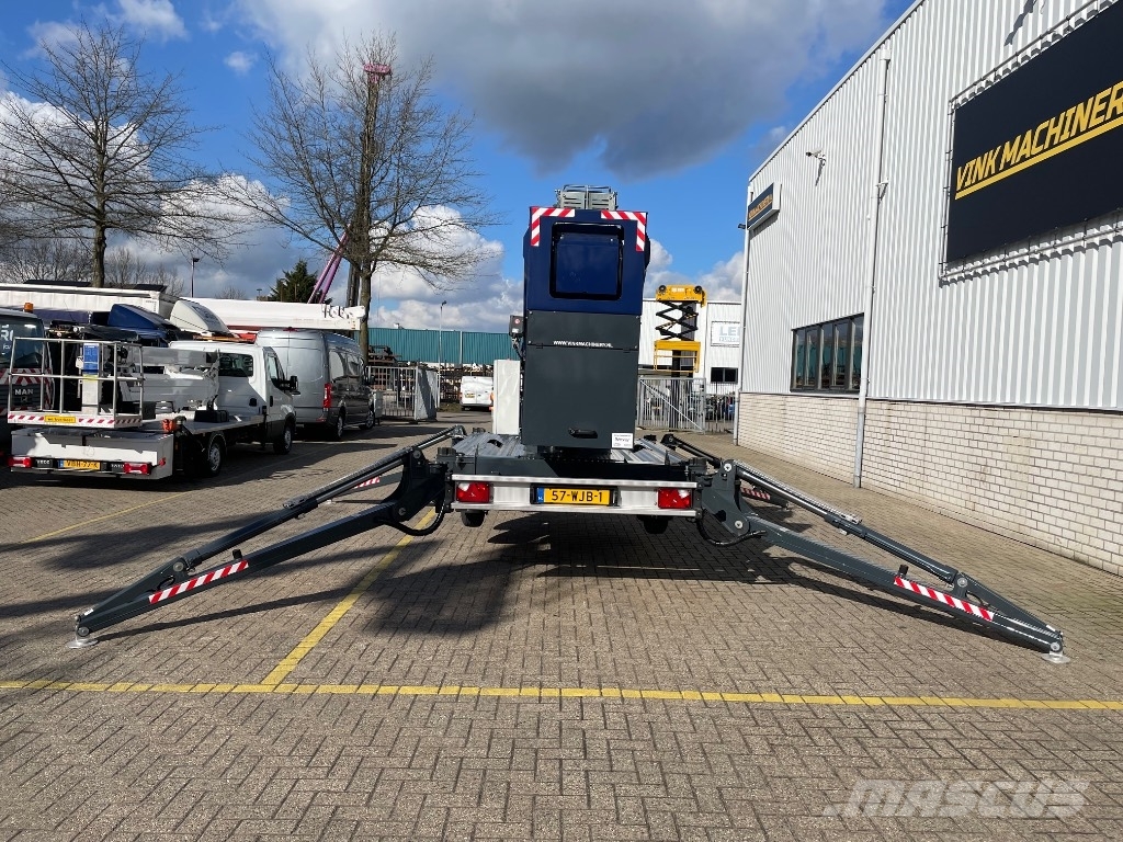 Böcker AHK 36E SOLD Yol-Arazi Tipi Vinçler (AT)