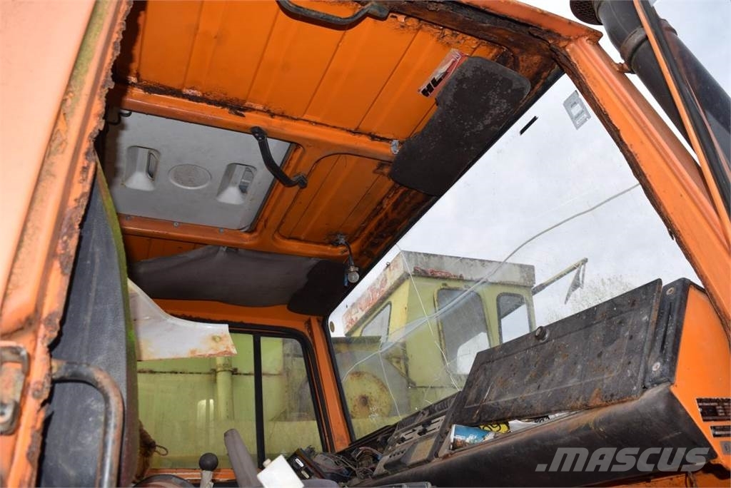 MB Trac Unimog U1200 Tractors