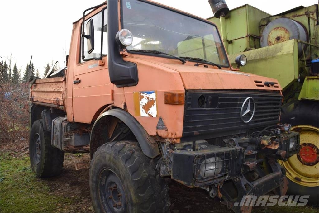 MB Trac Unimog U1200 Tractors