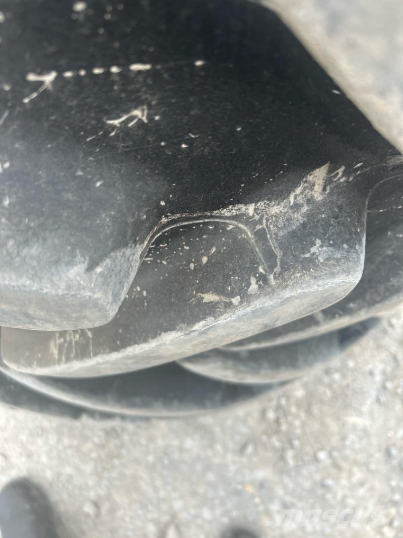 Michelin Komplettradsatz Michelin Multibib 540/65R28 Egyéb mezőgazdasági gépek