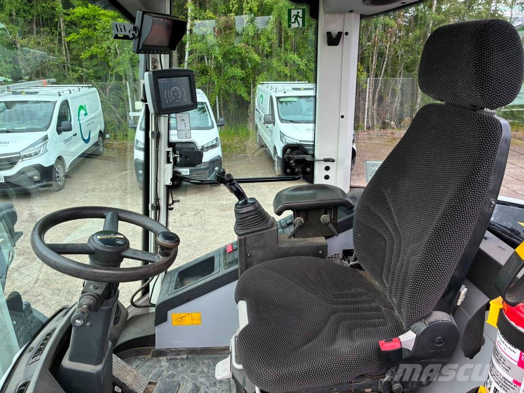 Liebherr L 514 MYYTY! Kolesové nakladače