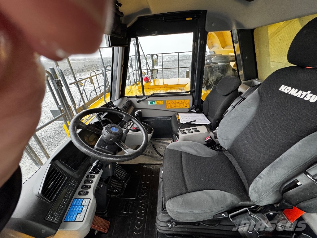 Komatsu HD 785-8 Togi demperi