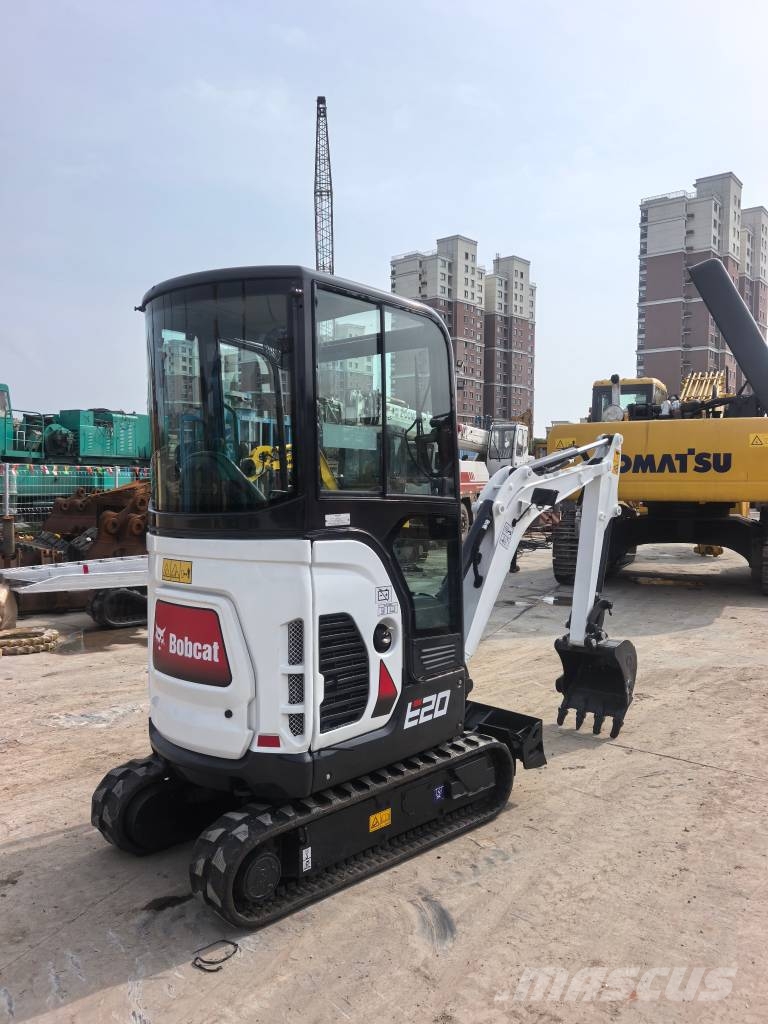 Bobcat E 20 小型挖掘机