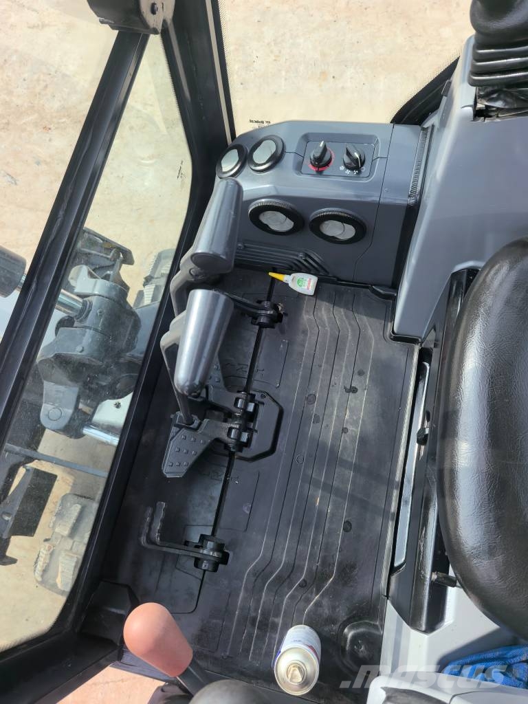 Bobcat E 20 小型挖掘机