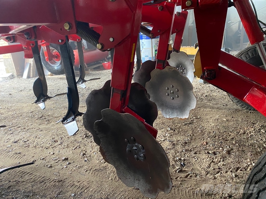 HEVA-VA Mega-dan MK 11 Harrows