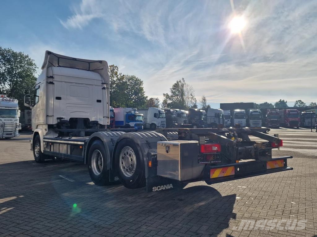 Scania R520 V8 - 6x2 - full air - retarder - steering axl Kamioni za podizanje kablova