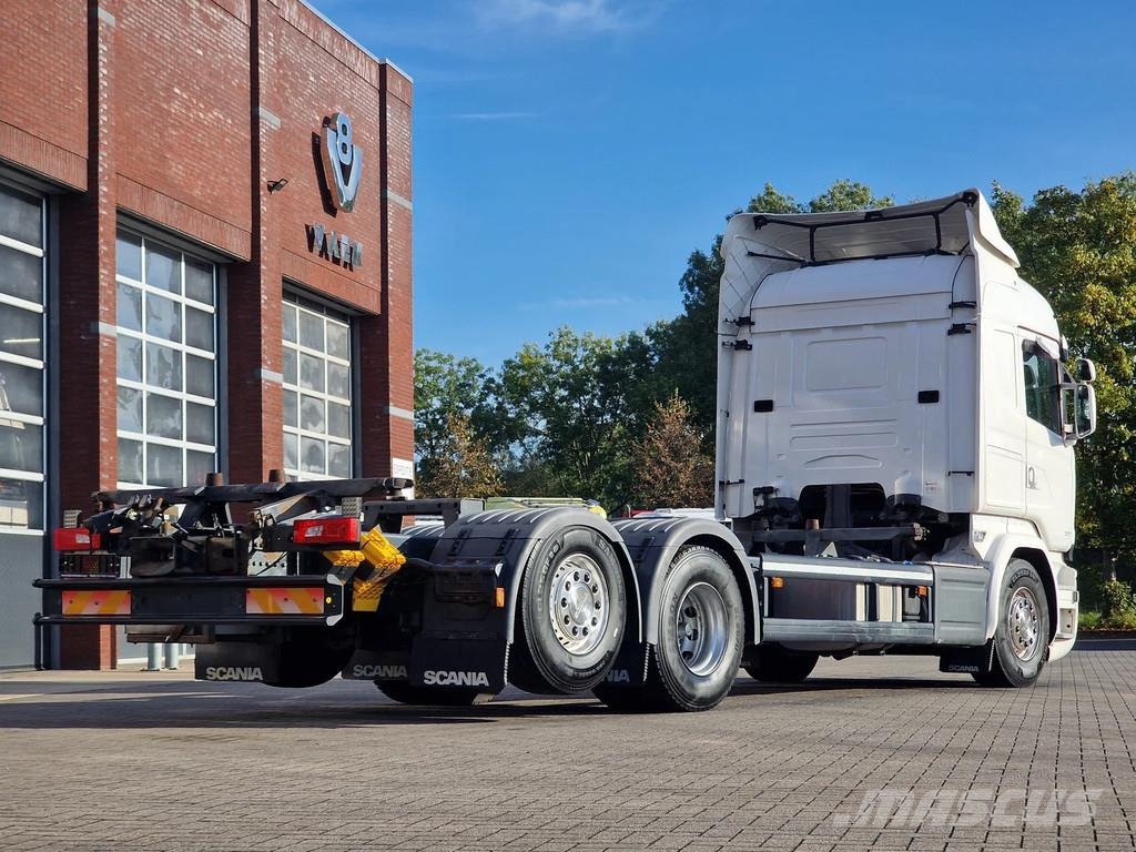 Scania R520 V8 - 6x2 - full air - retarder - steering axl Kamioni za podizanje kablova