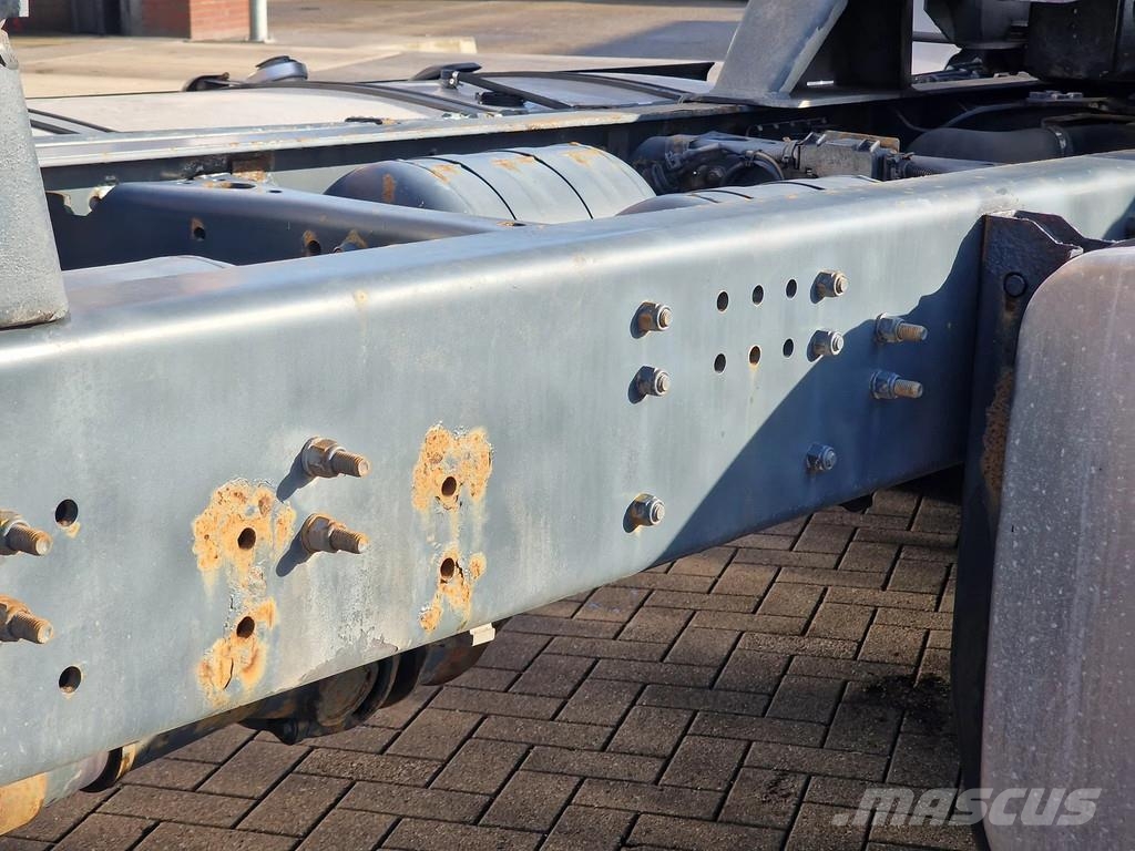 Scania R520 V8 - 6x2 - full air - retarder - steering axl Kamioni za podizanje kablova