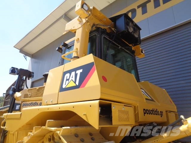CAT D 9 T Buldožeri gusjeničari