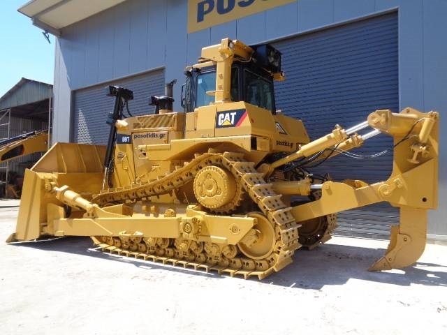 CAT D 9 T Buldožeri gusjeničari