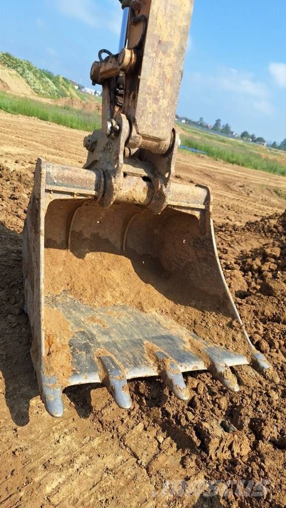 CASE CX 250D Excavadoras sobre orugas