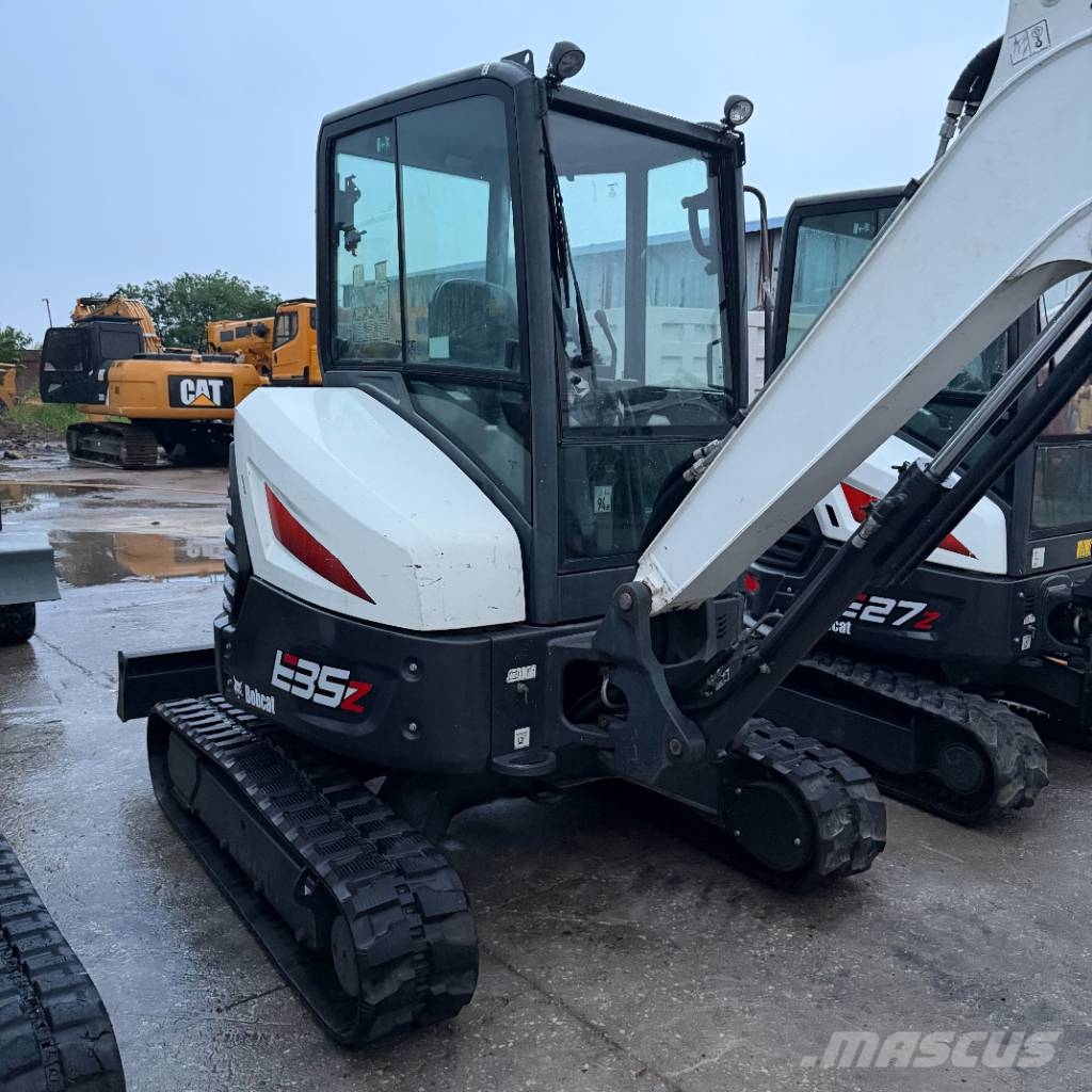 Bobcat E 35z Mini kotrók < 7t