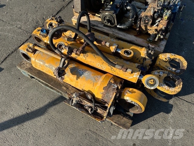 Liebherr L 564 2Plus2 SIŁOWNIKI KOMPLET Hidráulicos