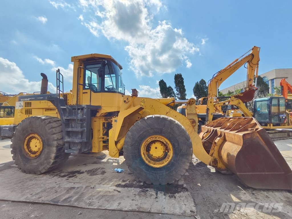 Komatsu WA 500-3 Kolesni nakladalci