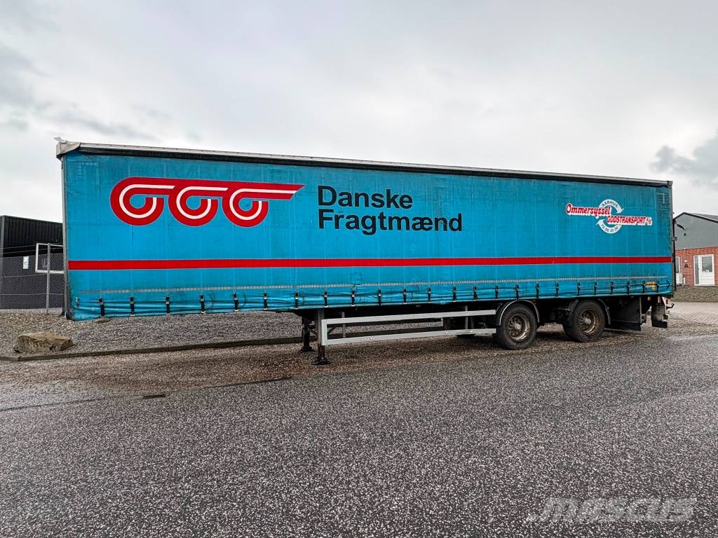 AMT 2 akslet city-gardintrailer med lift Perdeli yari çekiciler