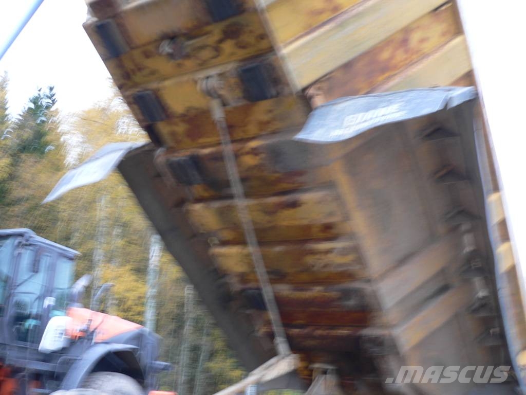 Volvo BM A 25 Zglobni demperji