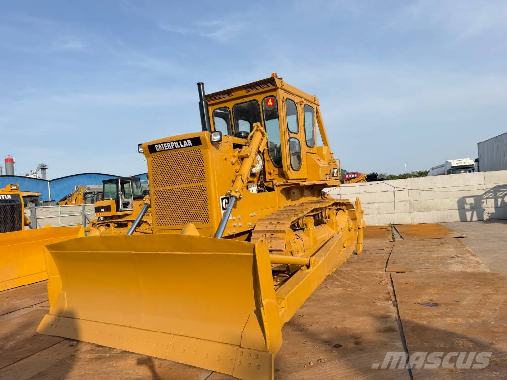 CAT D7G Crawler dozers