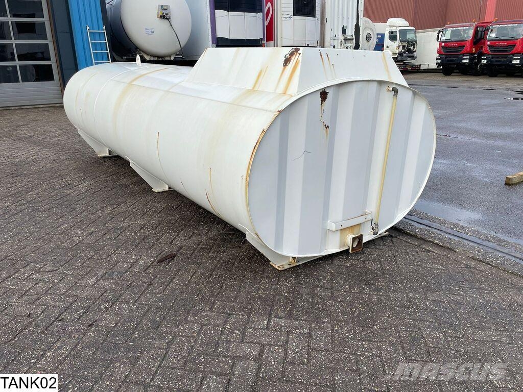 Universeel Tank Polttoaine- ja lisäainesäiliöt