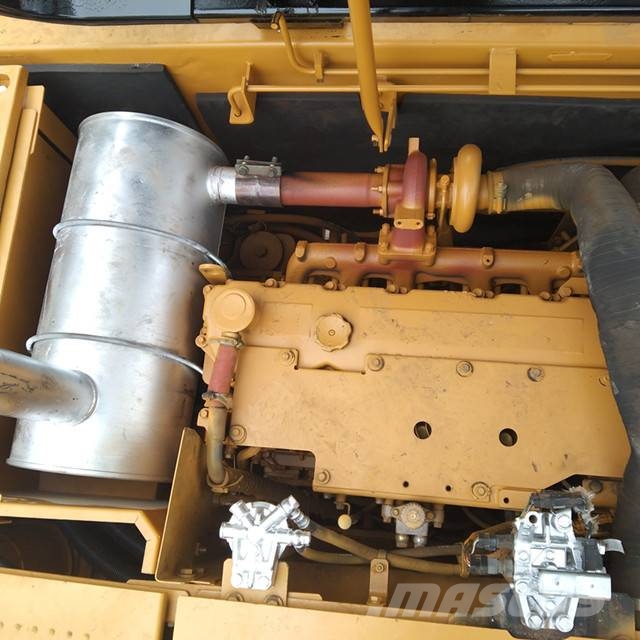 CAT 320 D Vikšriniai ekskavatoriai