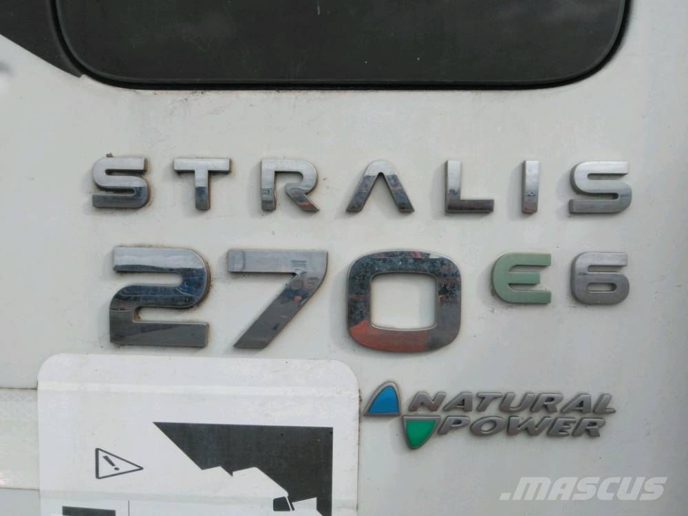 Iveco Stralis-270 Sunkvežimiai su dengtu kėbulu