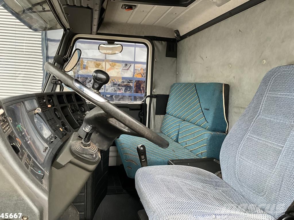 Scania T 93 4x2 Kipper met 31 Tonmeter laadkraan (bj 2005 Sora- ja kippiautot