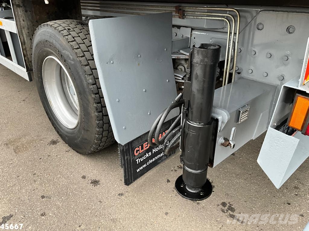 Scania T 93 4x2 Kipper met 31 Tonmeter laadkraan (bj 2005 Sora- ja kippiautot